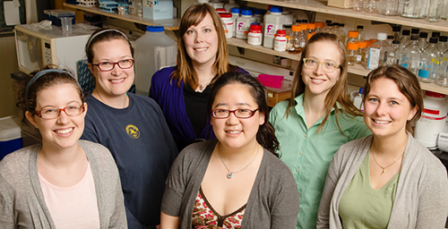 A new course co-developed by plant science professor Katy Heath teaches graduate students skills such as communicating about their research with nonscientists and developing educational outreach programs. Part of the Amplify the Signal course: graduate students, from left, front row, Cassandra Wesseln, Jennifer Han and Miranda Haus; back row, Rhiannon Peery, Christina Silliman and Heath.