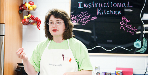 Registered dietitian Stacey Krawczyk offers advice in the Instructional Kitchen on how to prepare and cook healthy meals on a budget. For a complete menu of cooking classes, see Campus Recreations homepage.