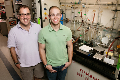 Illinois professor Andrew Gerwith and graduate student Jason Varnell developed a method to isolate active catalyst nanoparticles from a mixture of iron-containing compounds, a finding that could help researchers refine the catalyst to make fuel cells more active.