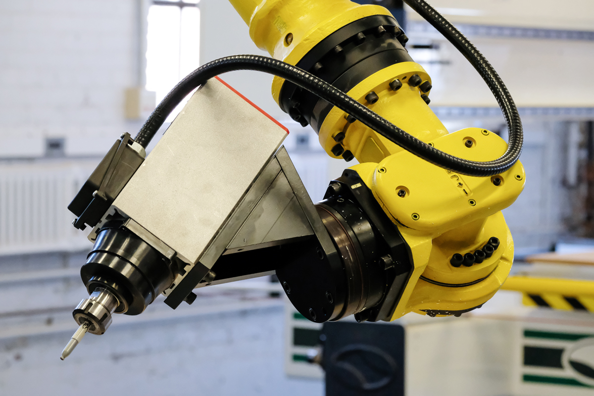 Robotic arm give Illinois architecture students more fabrication Illinois