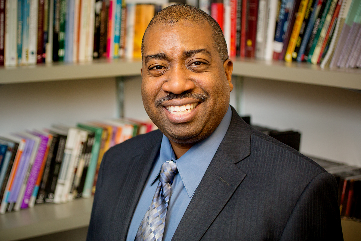 Photo of communication professor Travis L. Dixon