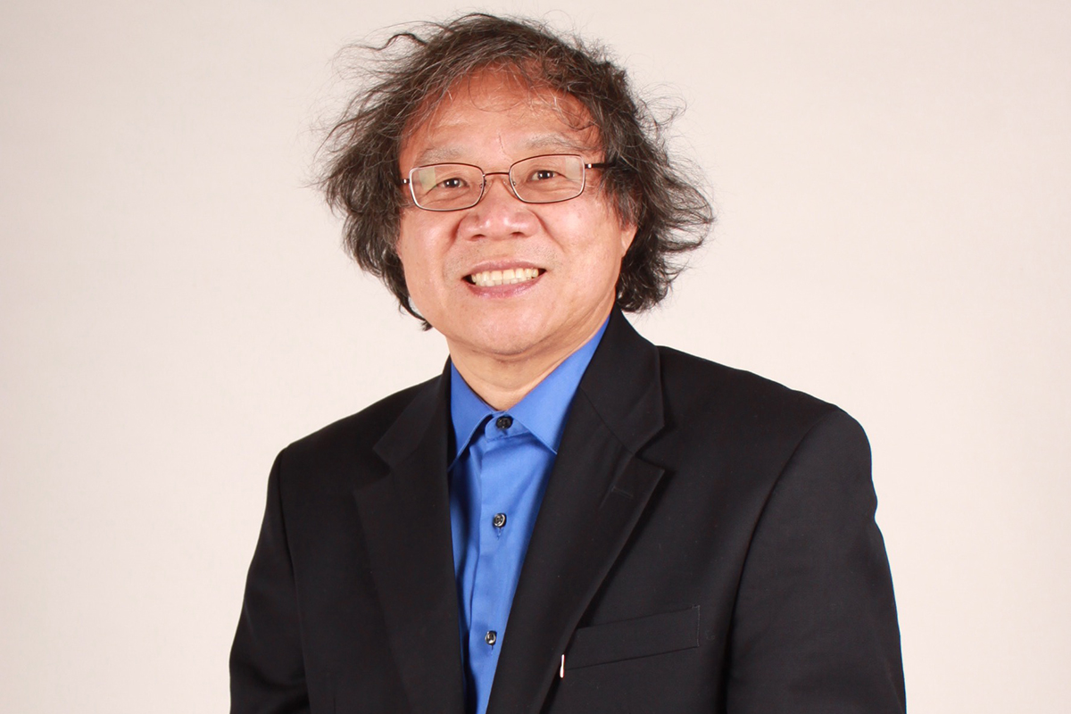 Educational psychology professor Hua-Hua Chang has been awarded the 2017 E.F. Lindquist Award in recognition of his outstanding contributions to the field of educational testing and measurement. Conferred jointly by the American Educational Research Association and the American College Testing Program, the award will be presented to Chang on April 29 during the AERA’s Annual Meeting in San Antonio. Chang also holds appointments in psychology and statistics and serves as the director of the Confucius Institute on the Urbana campus.