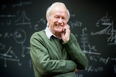 Physics professor and Nobel laureate Anthony Leggett