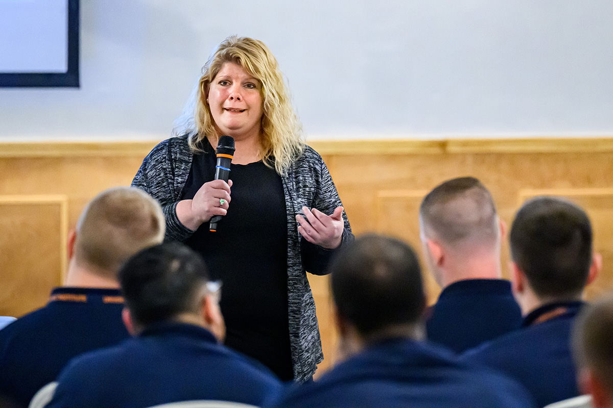 Exoneree Kristine Bunch tells recruits about her experience of a wrongful conviction for arson and murder for a fire that was the result of faulty wiring, not a crime. Bunch spent 17 years in prison before she was exonerated.